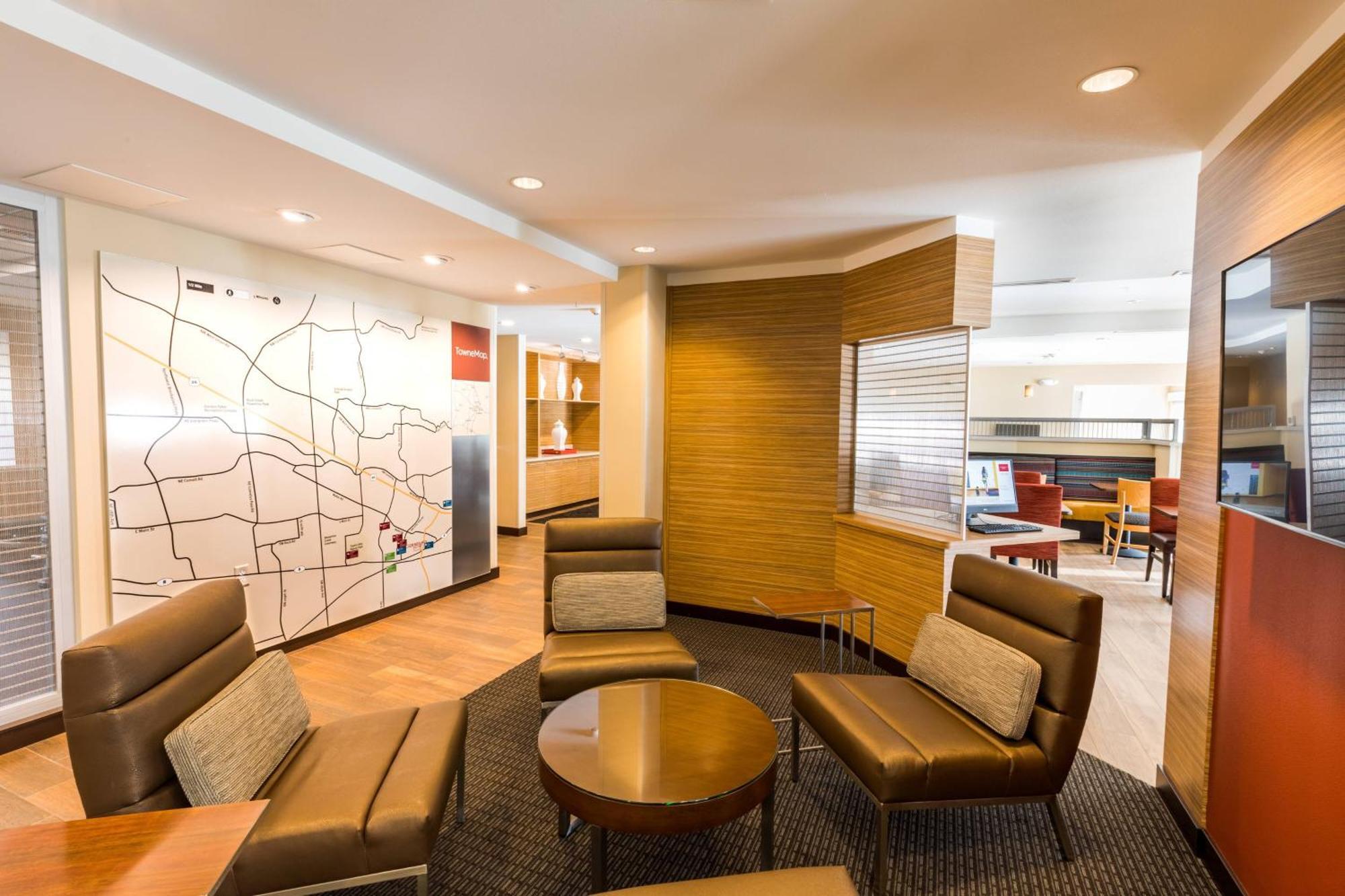 Towneplace Suites By Marriott Portland Beaverton Exterior photo